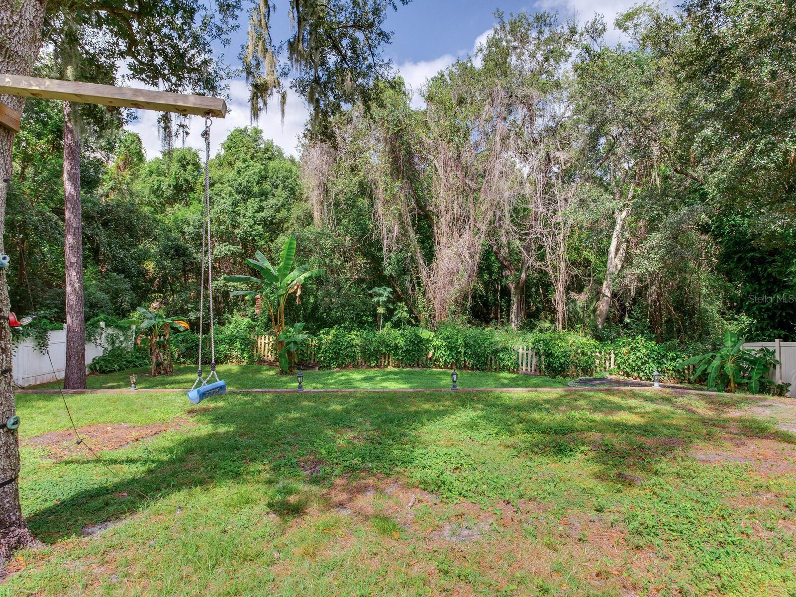 BAY WOODS-UNIT I - Residential
