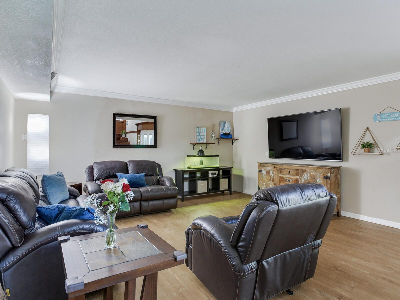 BAY WOODS-UNIT I - Residential