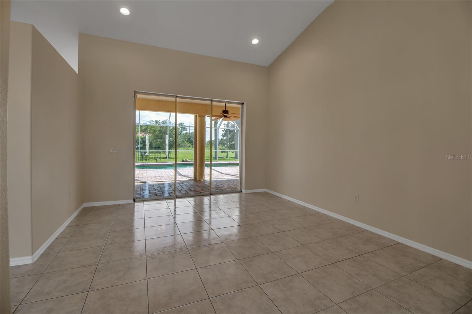 2148 DATE PALM WAY