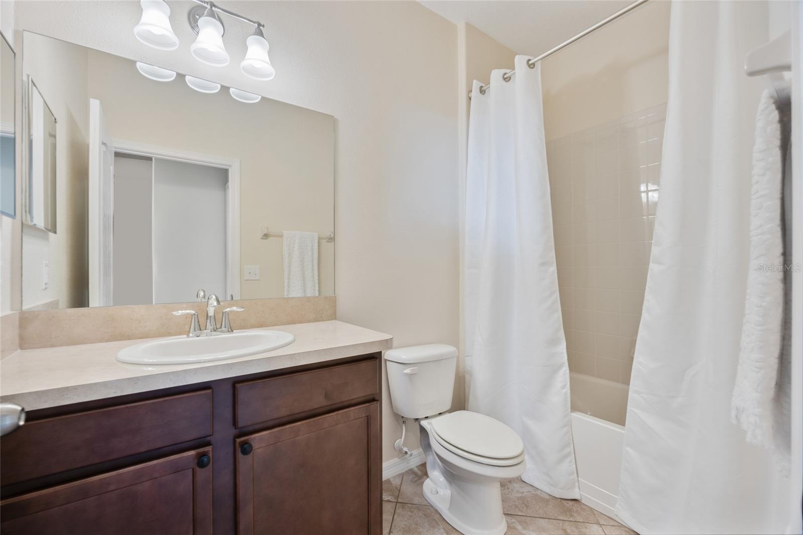 MEADOW POINTE 03 PRCL CC - Residential