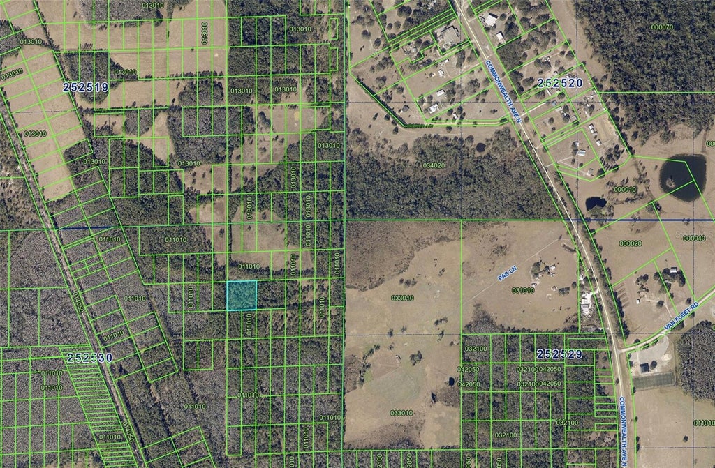 Photo of Pas Lane, Polk City, FL 33868 (MLS # GC543795)