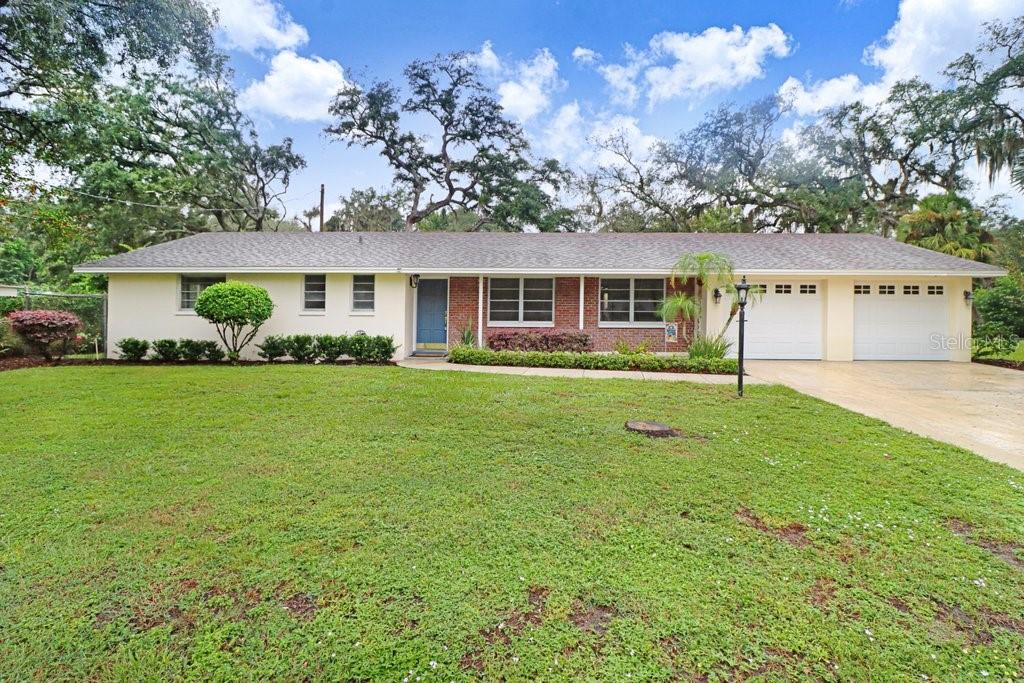 Photo of 12108 N 53rd Street, Temple Terrace, FL 33617 (MLS # O6439304)
