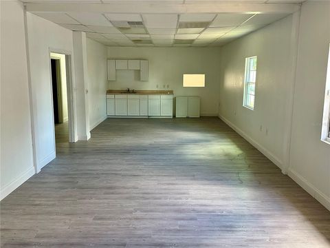 Tiny photo for 401 E North Boulevard #101, Leesburg, FL 34748 (MLS # G5108772)