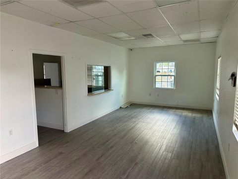 Tiny photo for 401 E North Boulevard #101, Leesburg, FL 34748 (MLS # G5108772)