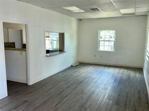 Tiny photo for 401 E North Boulevard #101, Leesburg, FL 34748 (MLS # G5108772)