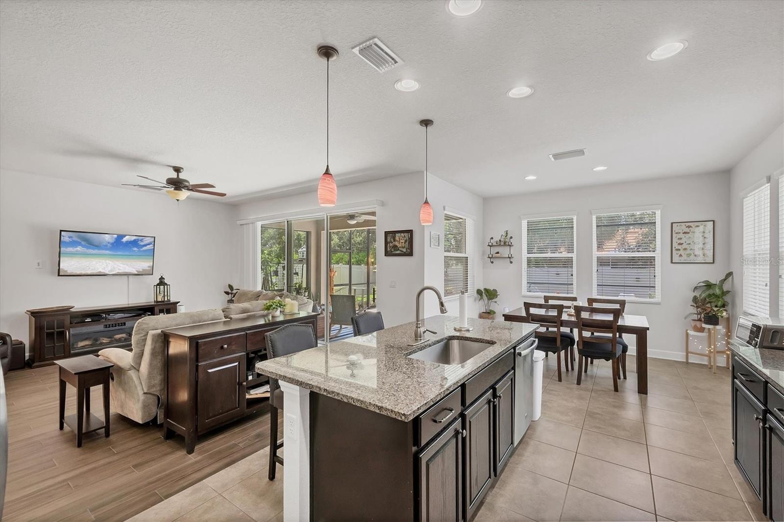 PALMER RESERVE - Residential