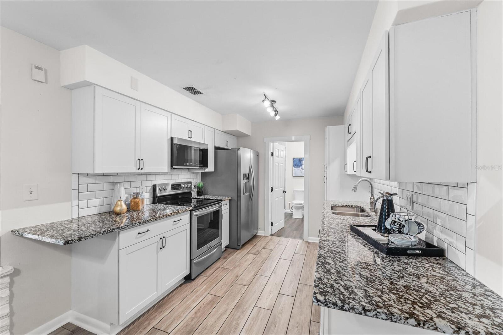 CARLSON PARK - Residential