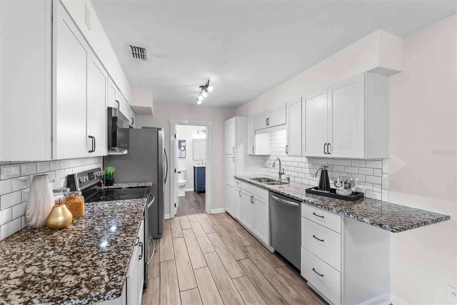 CARLSON PARK - Residential