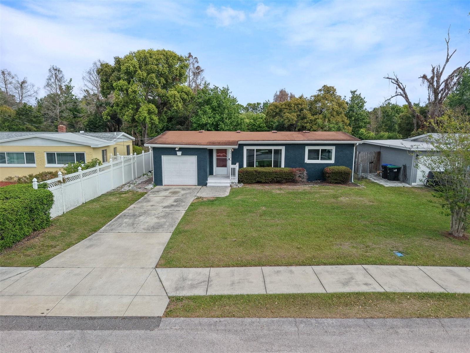 CARLSON PARK - Residential