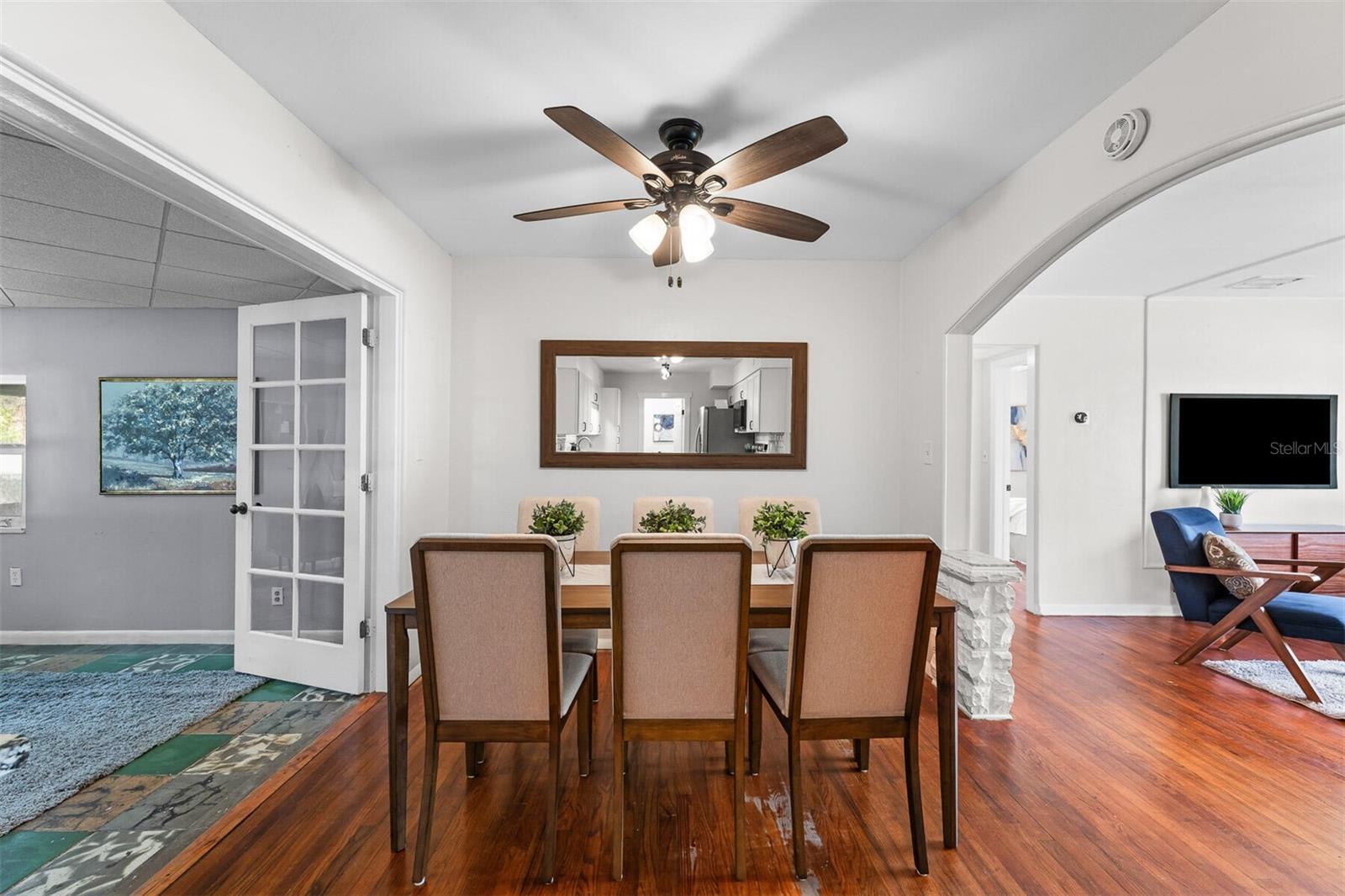 CARLSON PARK - Residential