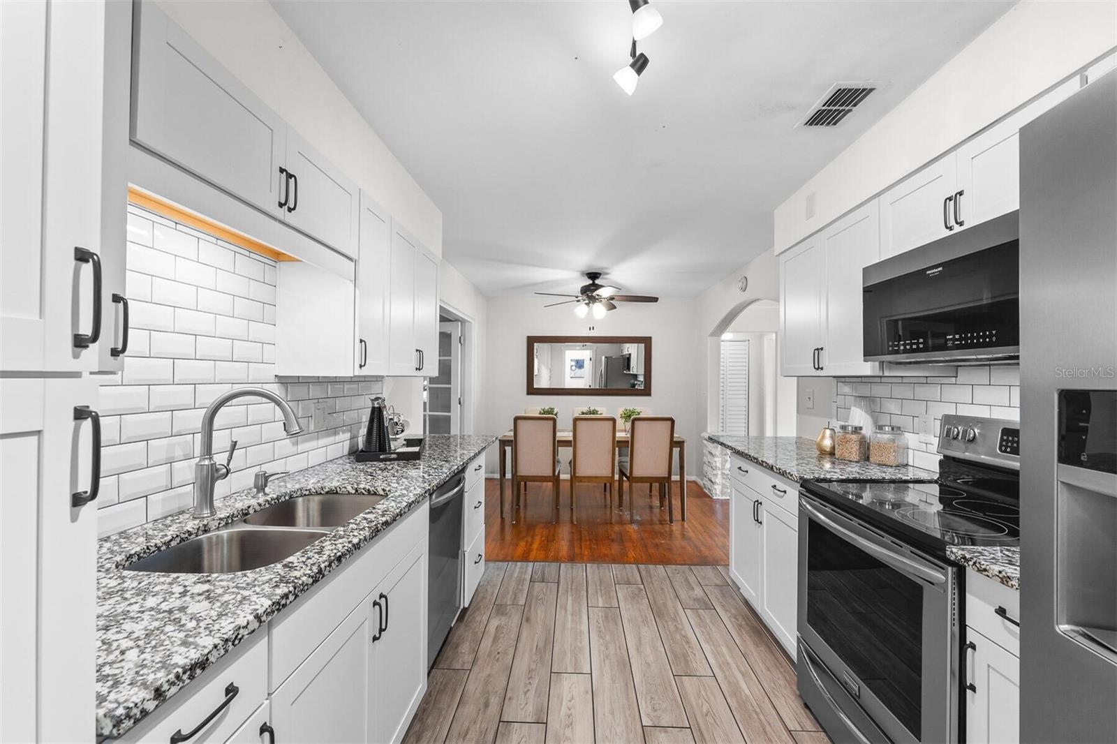 CARLSON PARK - Residential