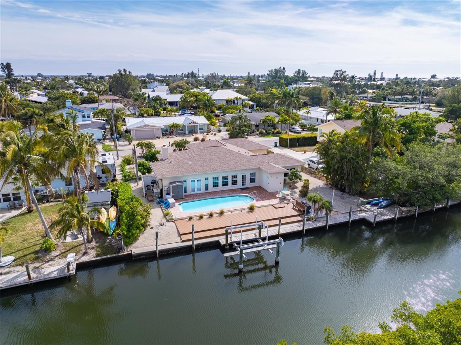 HOLMES BEACH 31ST UNIT AMD - Residential