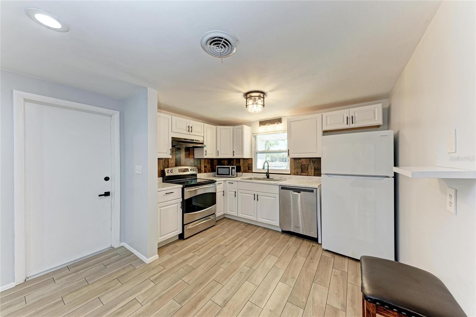 SARASOTA-VENICE CO SUB - Residential