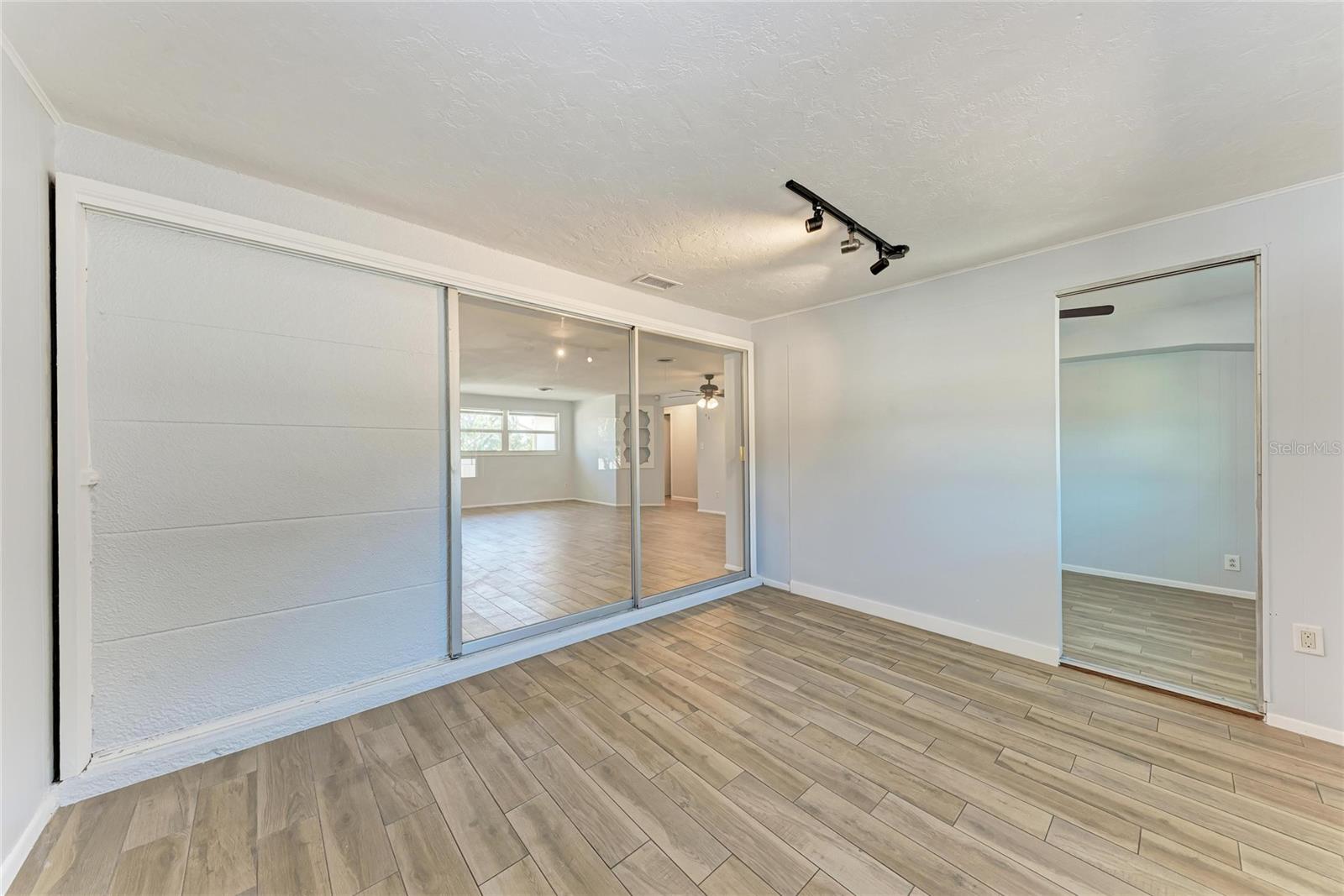 SARASOTA-VENICE CO SUB - Residential