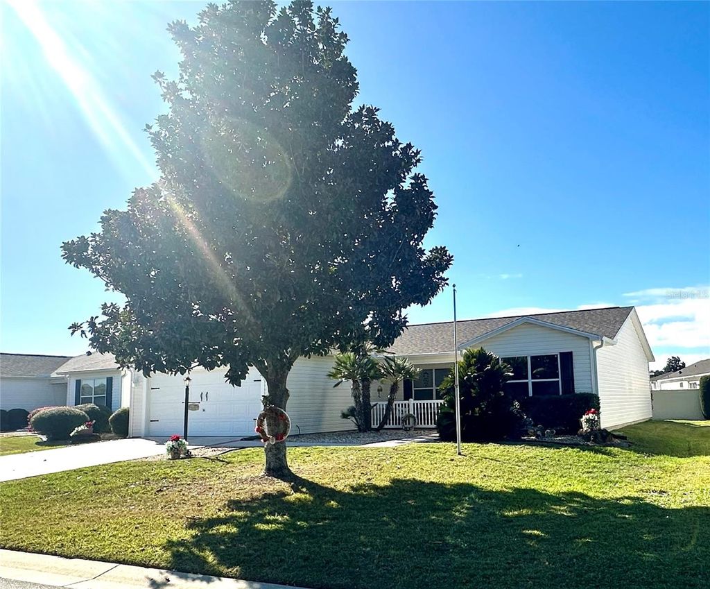 Photo of 17766 SE 91st Poplar Terrace, The Villages, FL 32162 (MLS # G5105669)