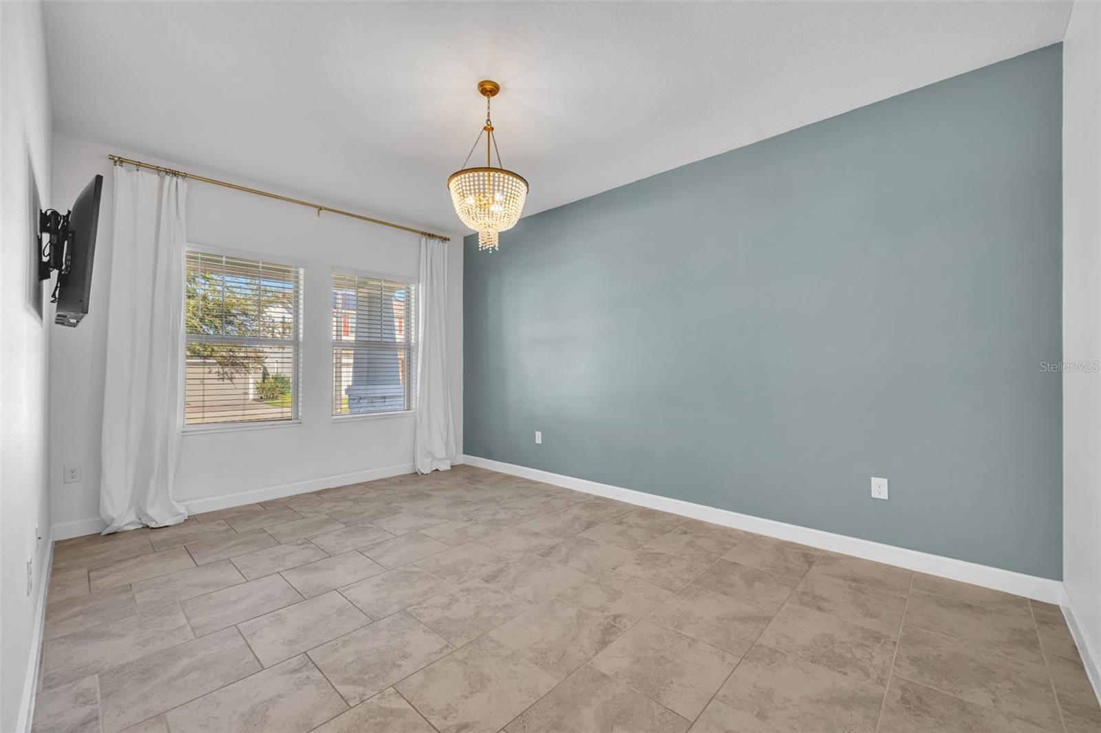 1448 RUSHING RAPIDS WAY