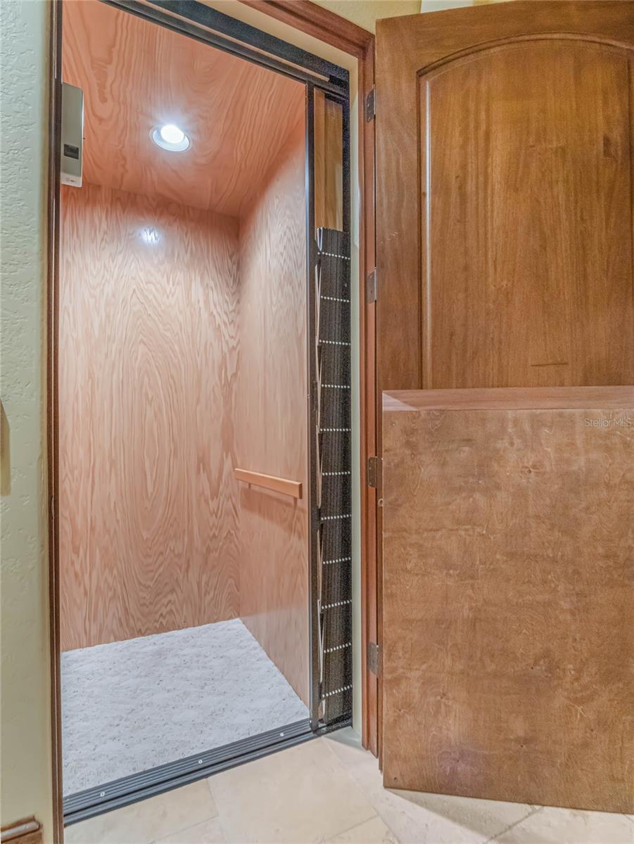 DEER ISLAND CLUB PT REP A TR C-1 - Residential