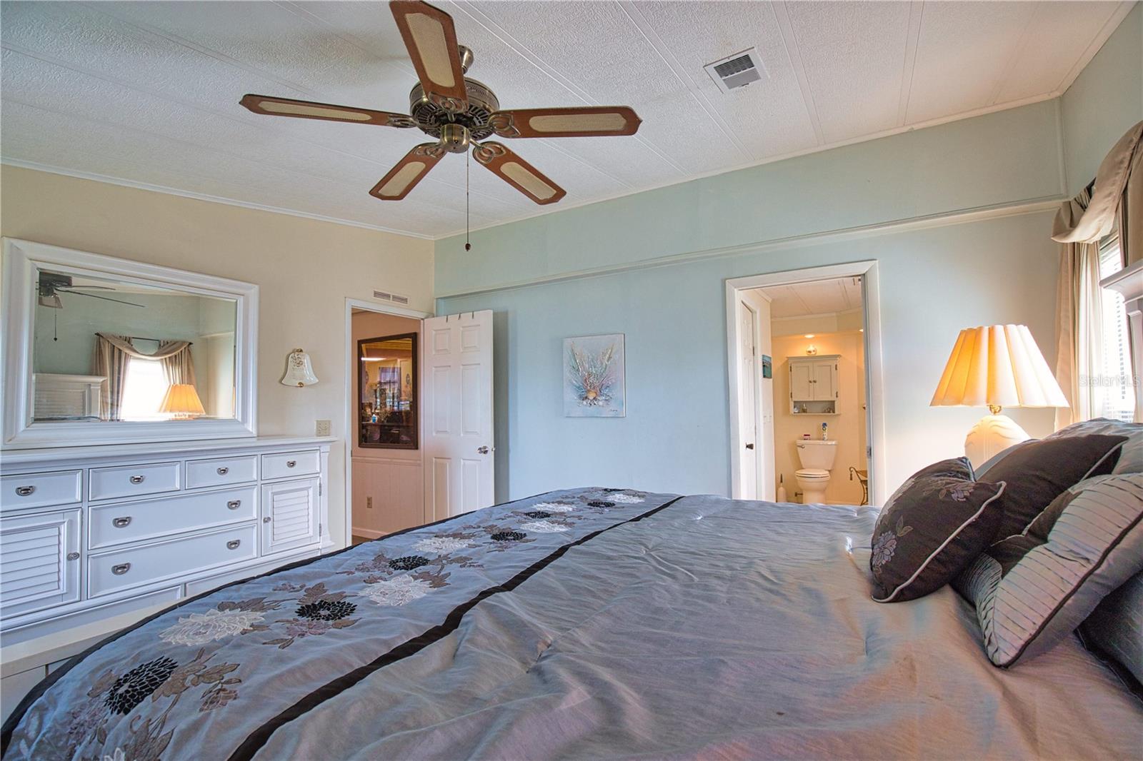 LA CASA MHP CO-OP - Residential