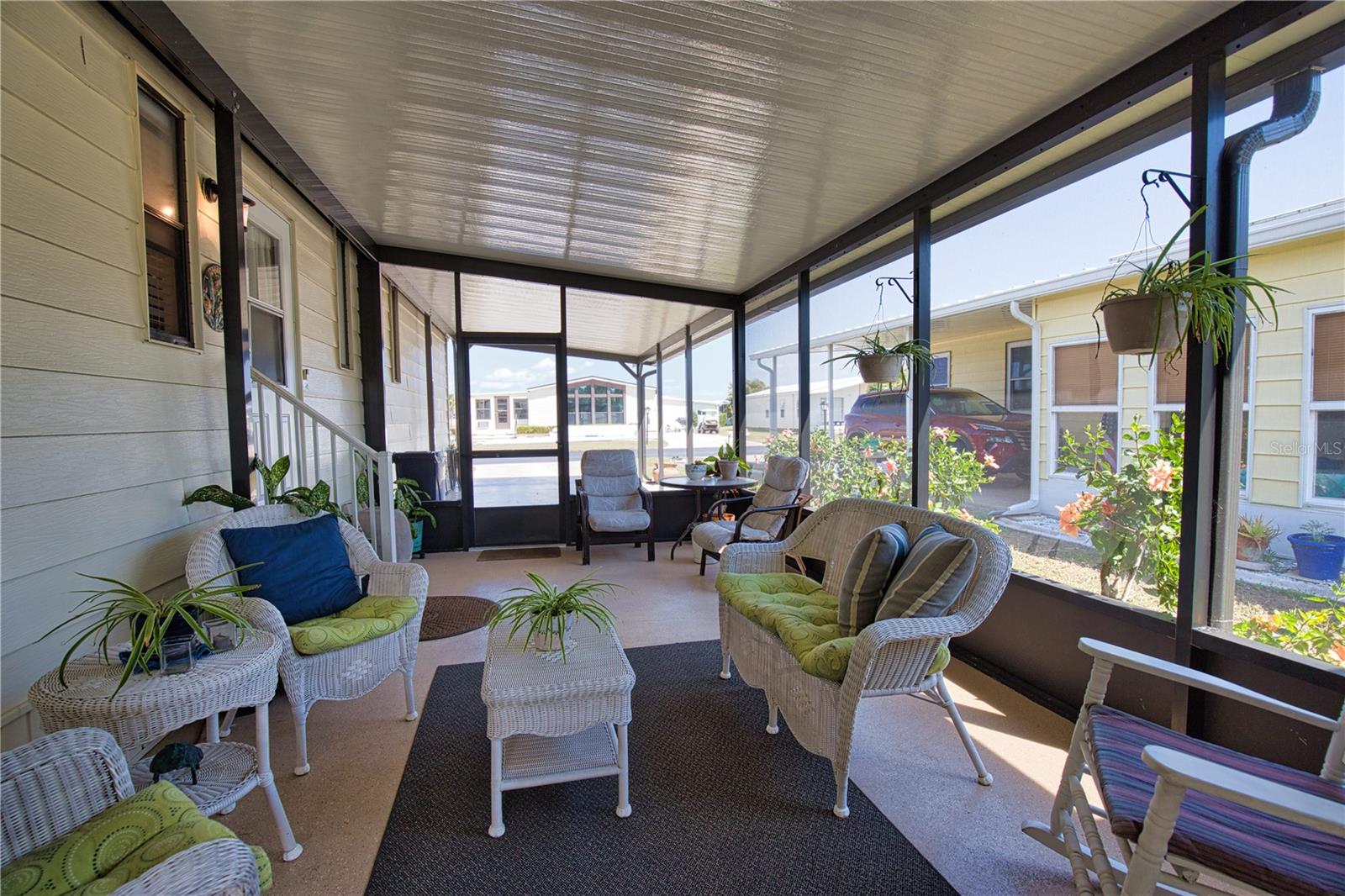 LA CASA MHP CO-OP - Residential