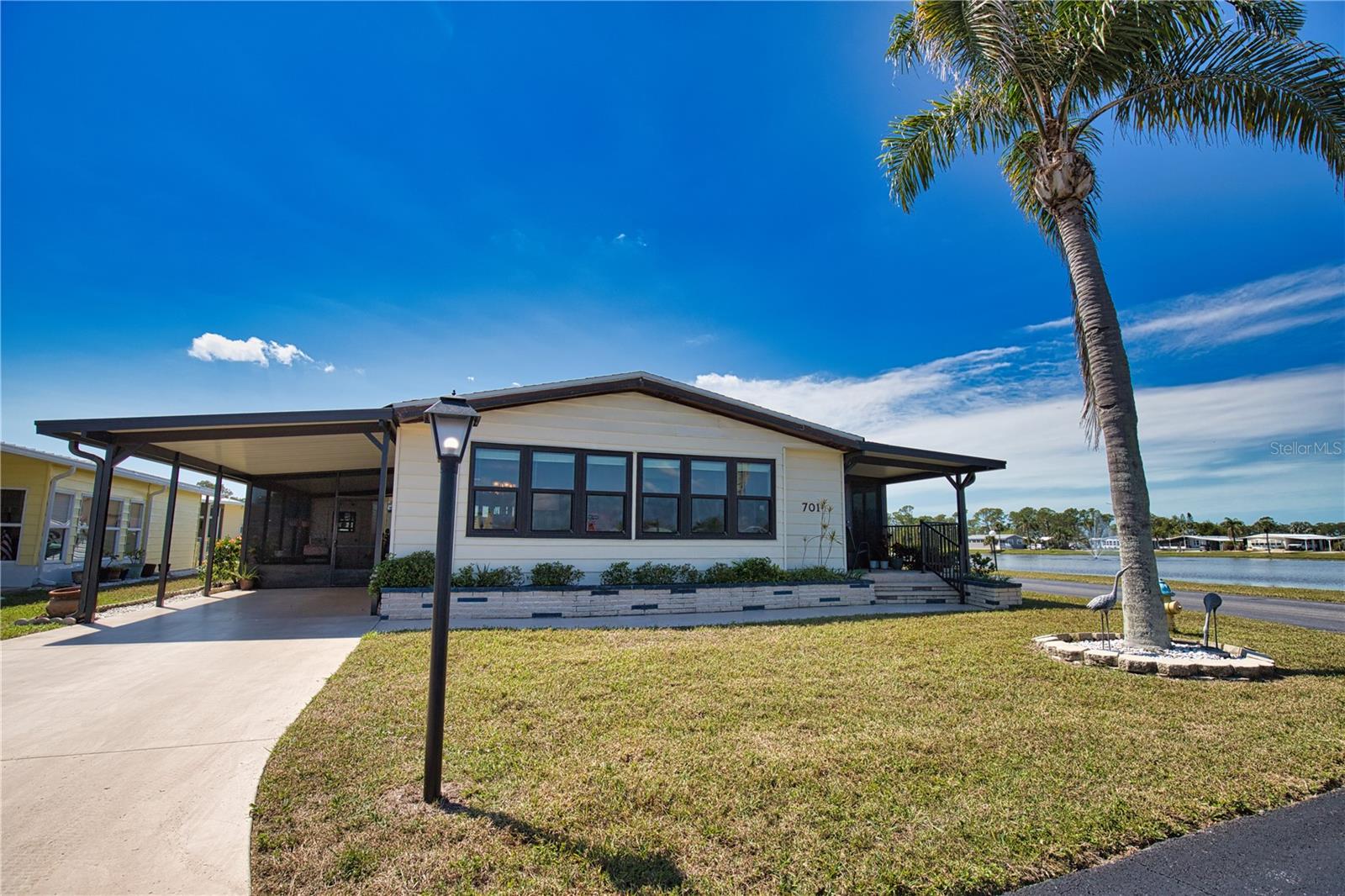 701 DEL LUNA DRIVE