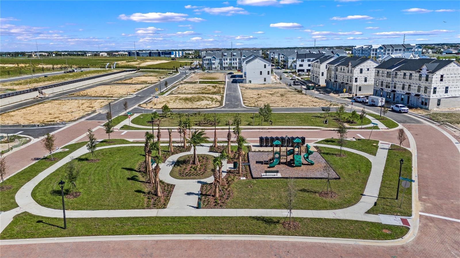 PARKVIEW AT HAMLIN - Residential