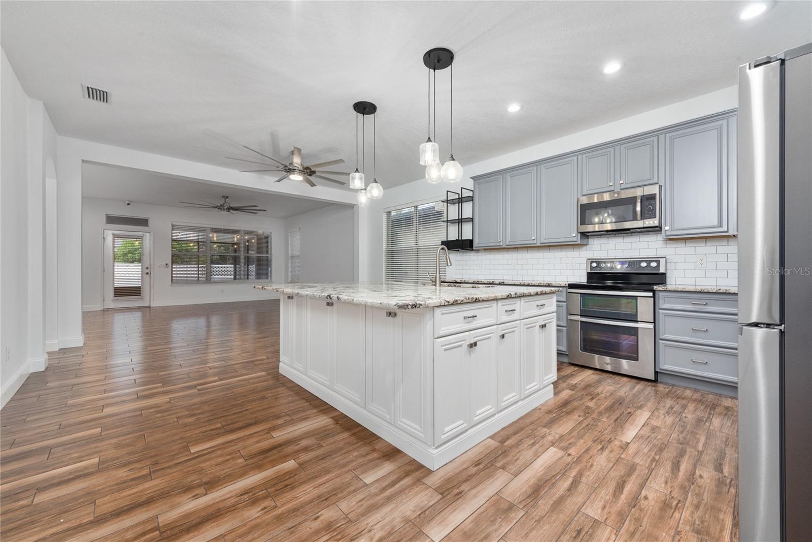 LAKES/WINDERMERE PH 02A - Residential