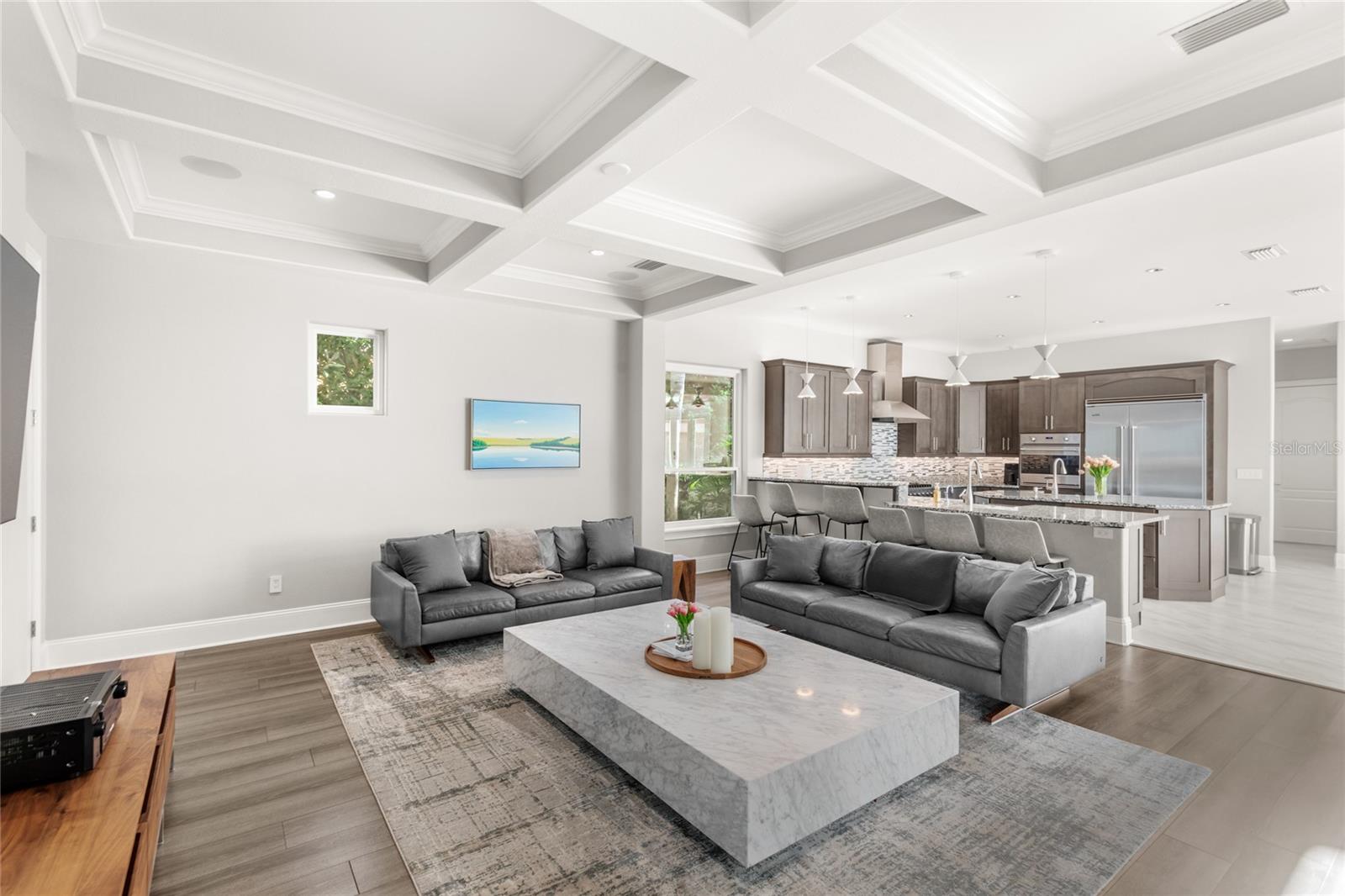 KEENES POINTE UT 06 50 95 - Residential