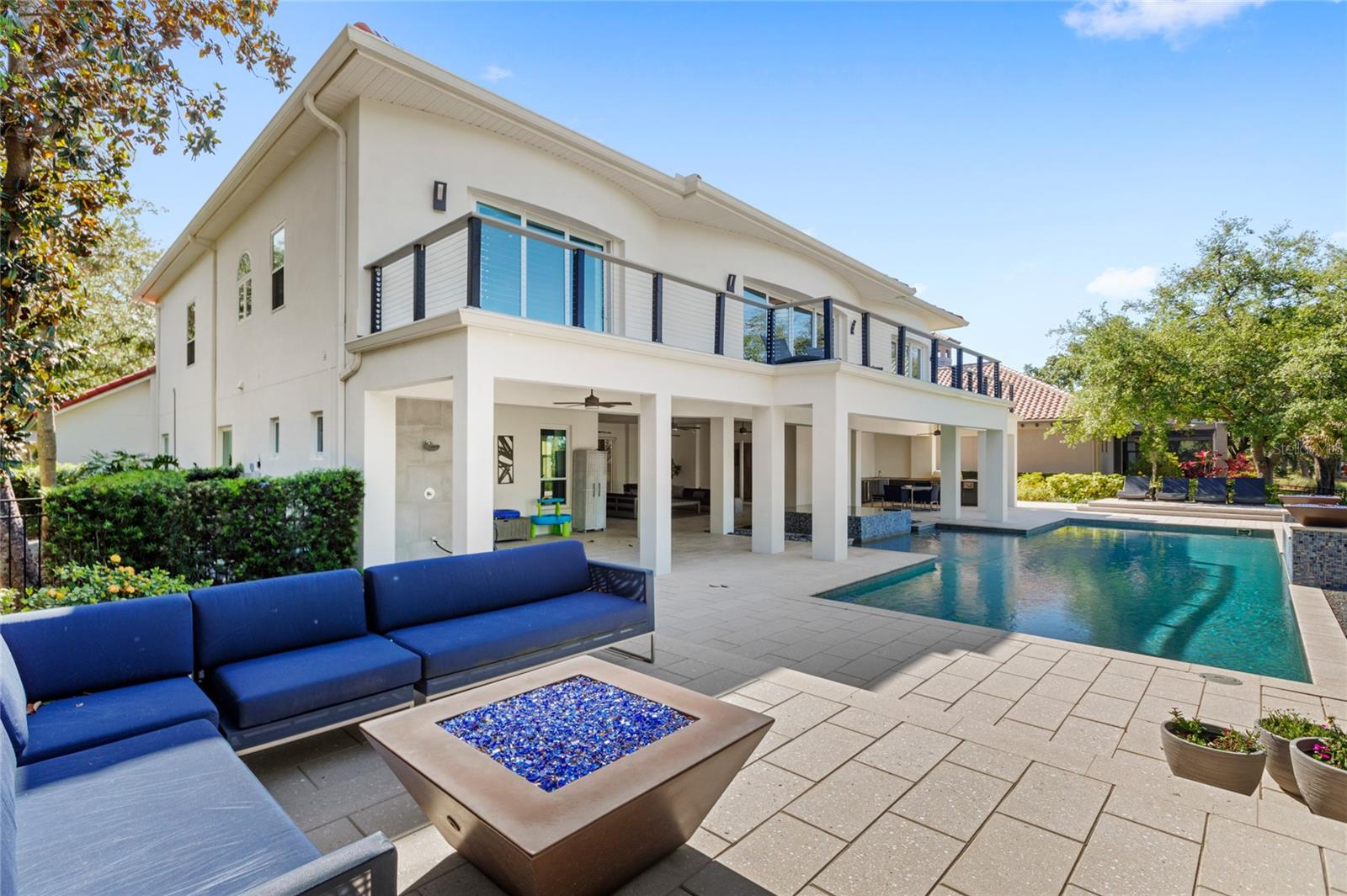 KEENES POINTE UT 06 50 95 - Residential