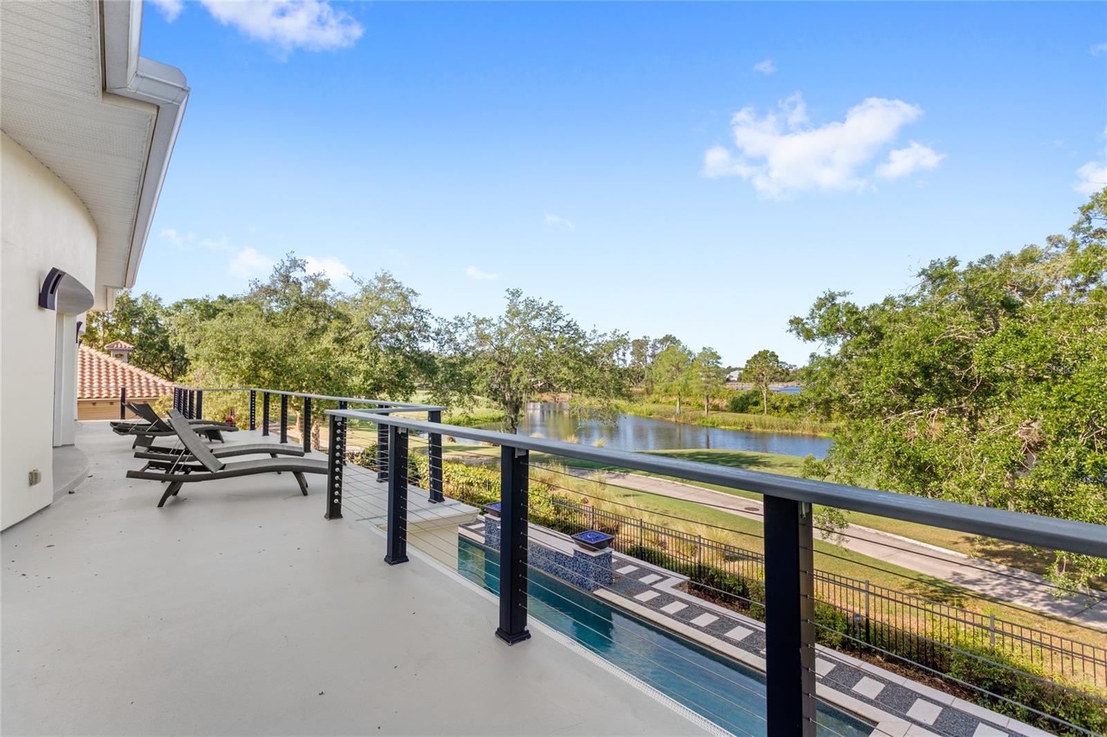 KEENES POINTE UT 06 50 95 - Residential