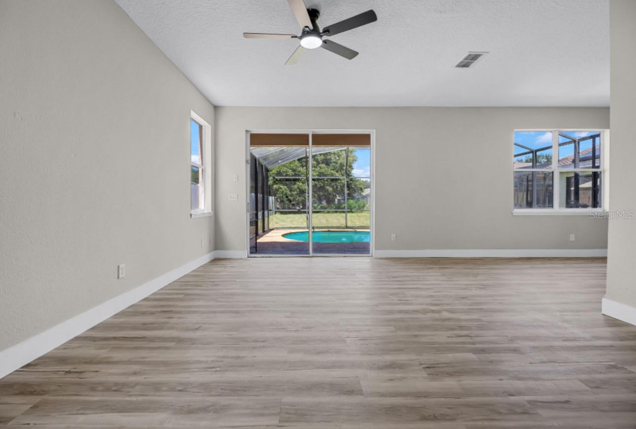 303 EARLMONT PLACE