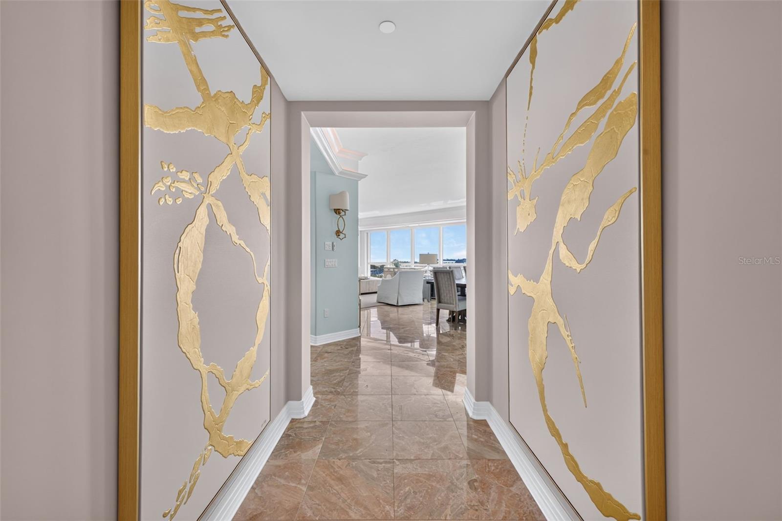 400 BEACH DRIVE NE 1004