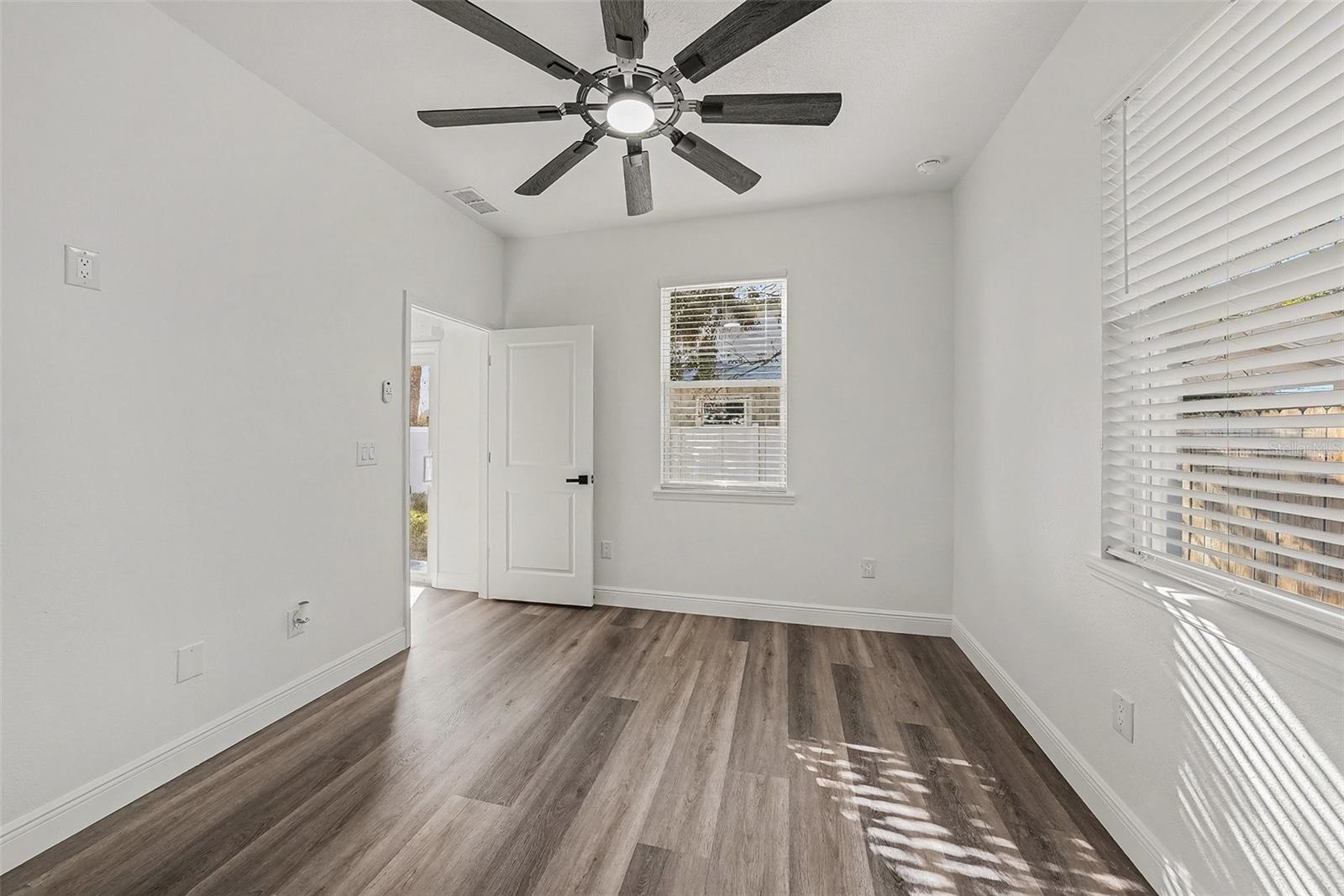 NORTH YBOR BOOKER & FERNANDE - Residential