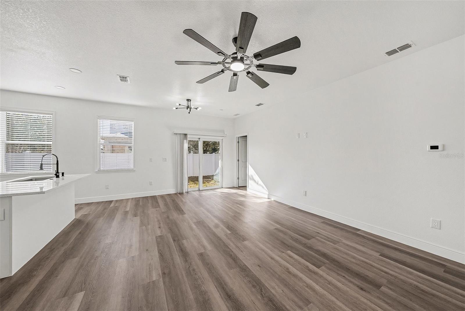 NORTH YBOR BOOKER & FERNANDE - Residential