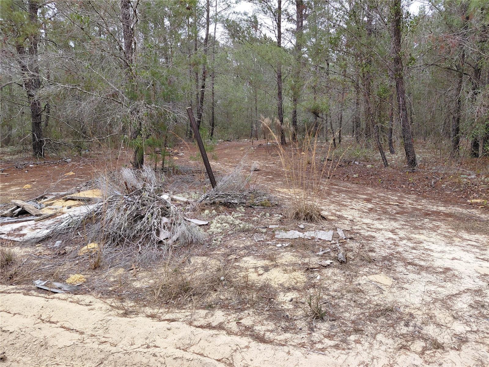 PARADISE VIEW ESTATES - Land