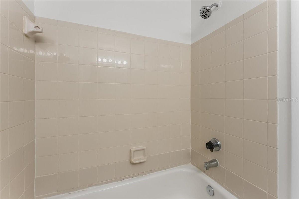 ARBOR GROVE CONDO - Residential