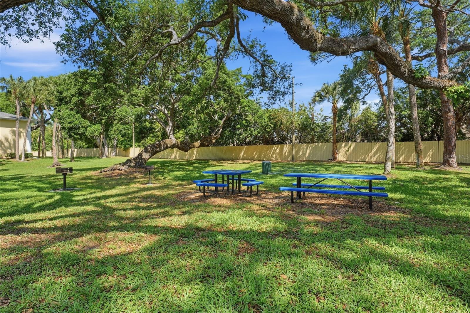 ARBOR GROVE CONDO - Residential