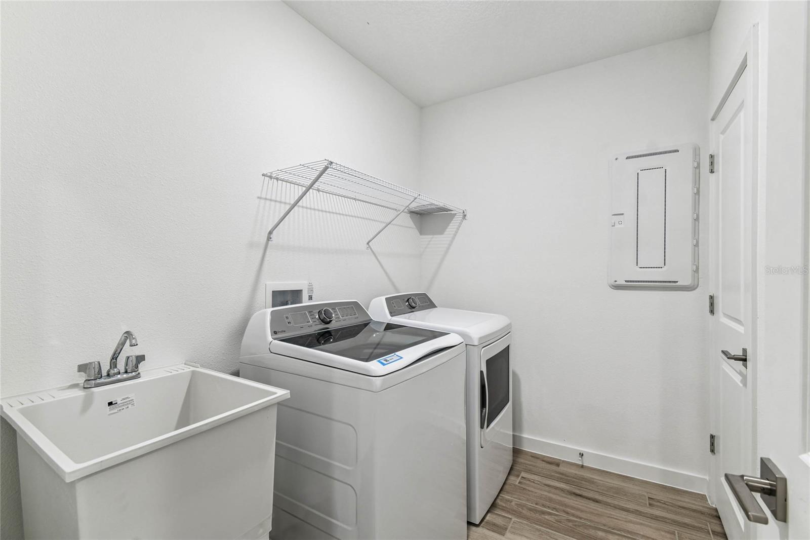 CITRUS SPGS UNIT 18 - Residential