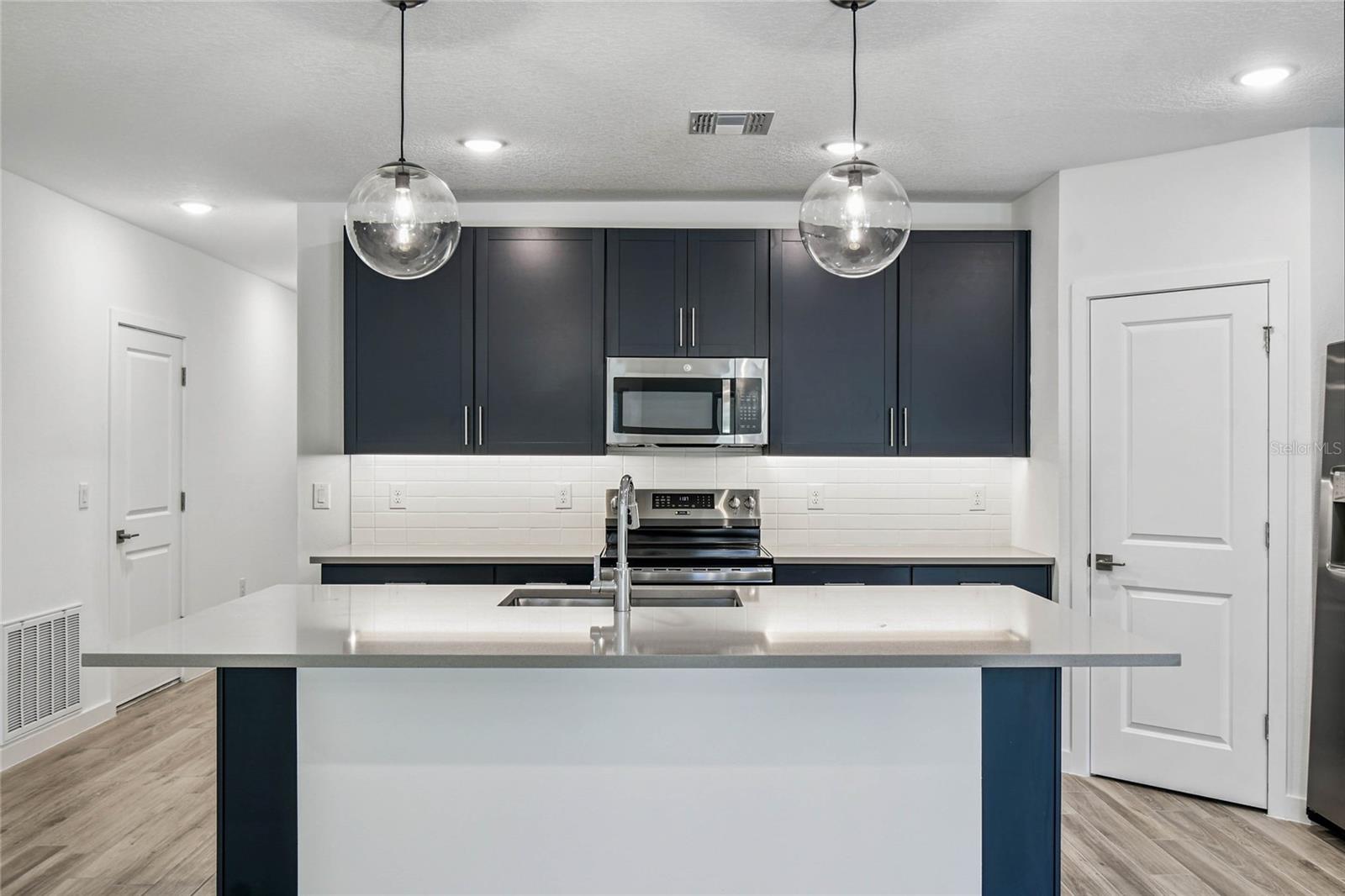 CITRUS SPGS UNIT 18 - Residential