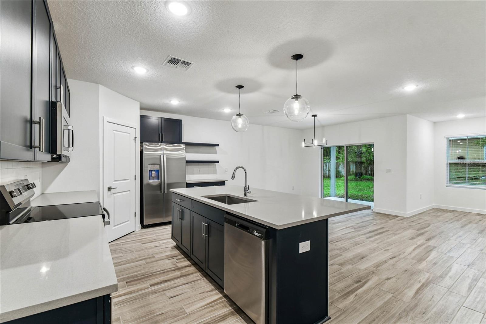 CITRUS SPGS UNIT 18 - Residential