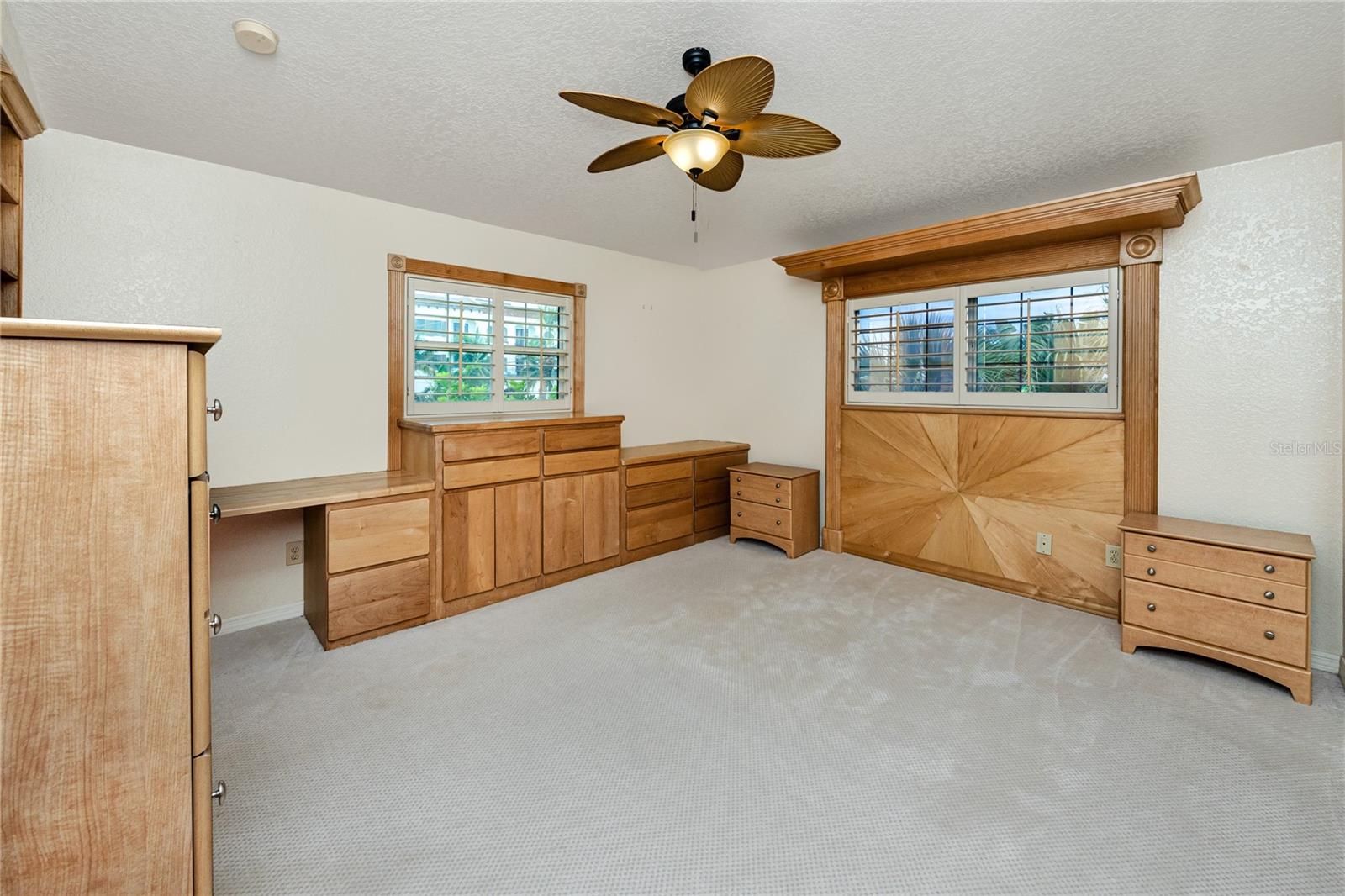 MARITANA CAY - Residential