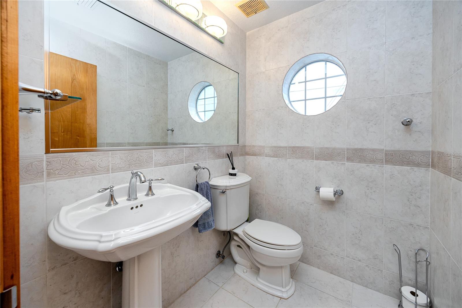 MARITANA CAY - Residential