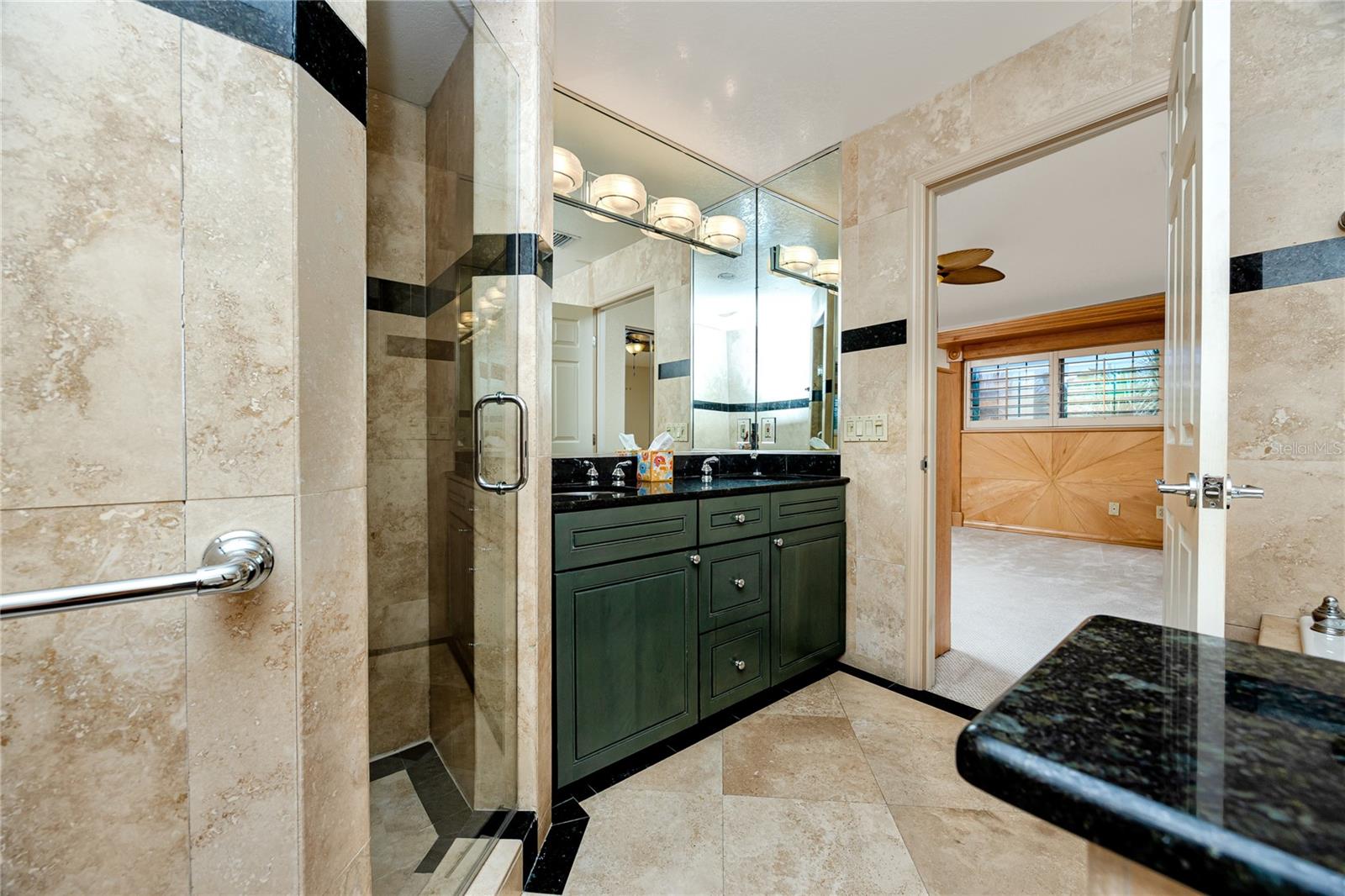 MARITANA CAY - Residential