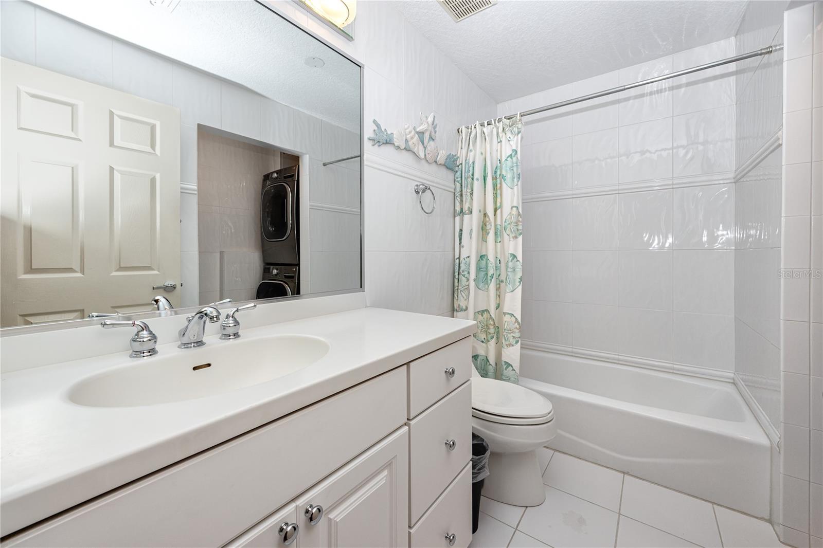 MARITANA CAY - Residential