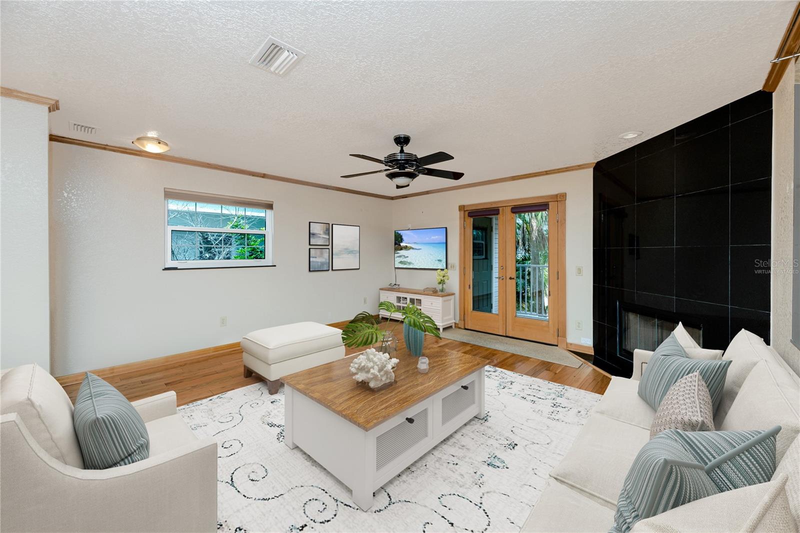 MARITANA CAY - Residential