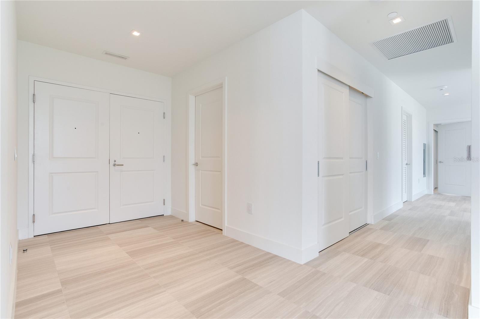 3015 S YSABELLA AVENUE 2401