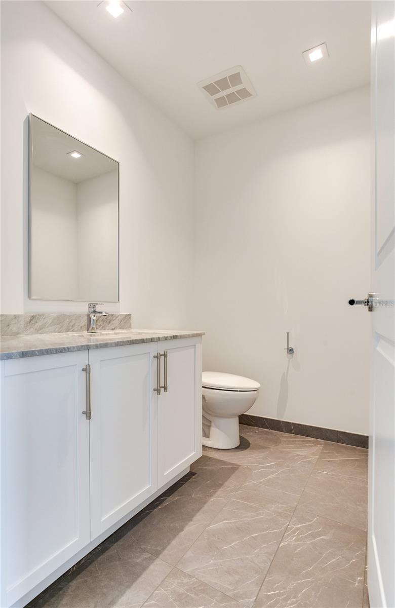 3015 S YSABELLA AVENUE 2401