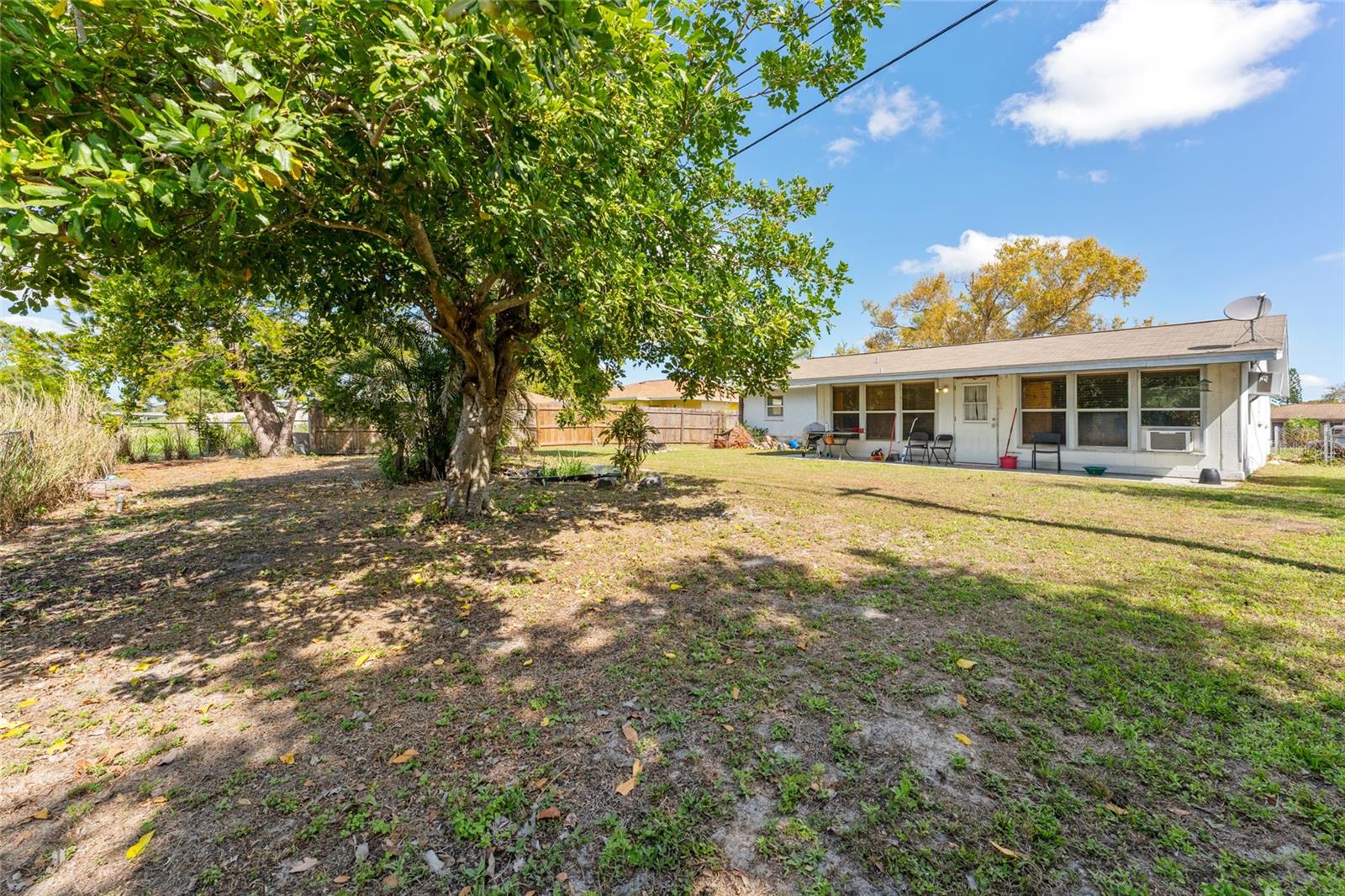 RIDGEWOOD ESTATES 21ST ADD - Residential