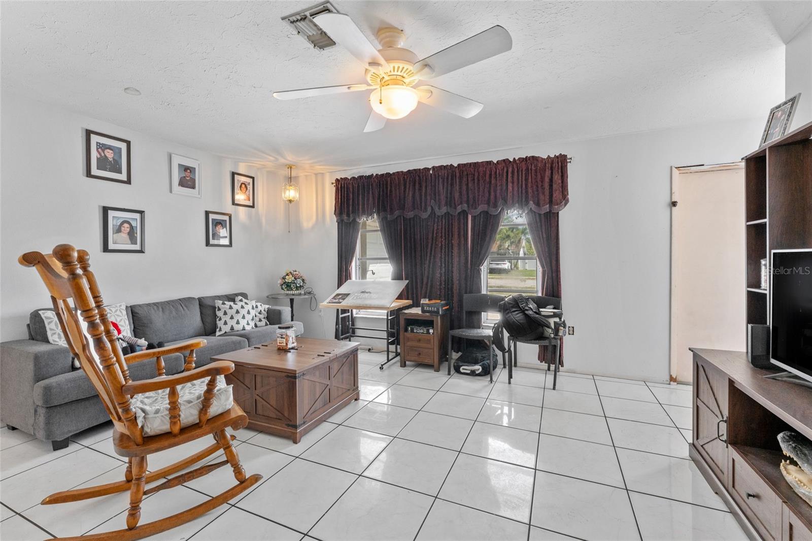 RIDGEWOOD ESTATES 21ST ADD - Residential