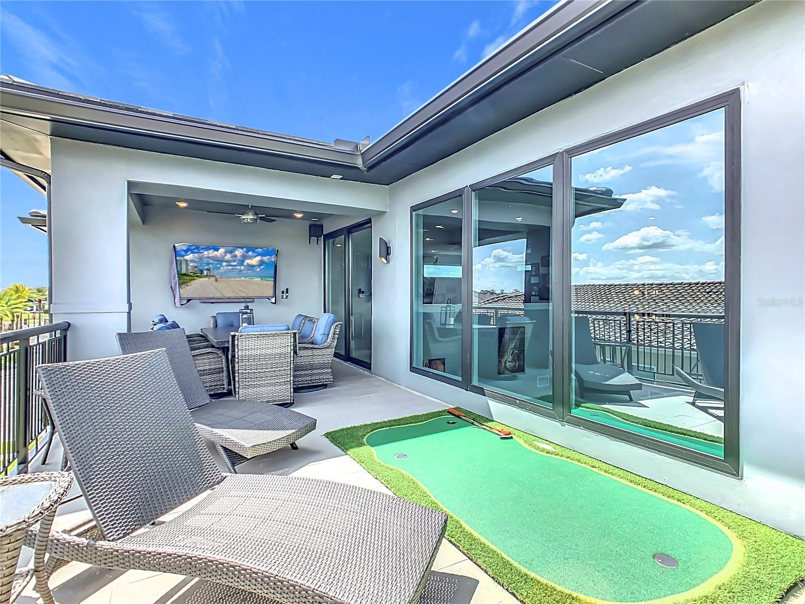 REUNION WEST FAIRWAYS 17 & 18 REP - Residential