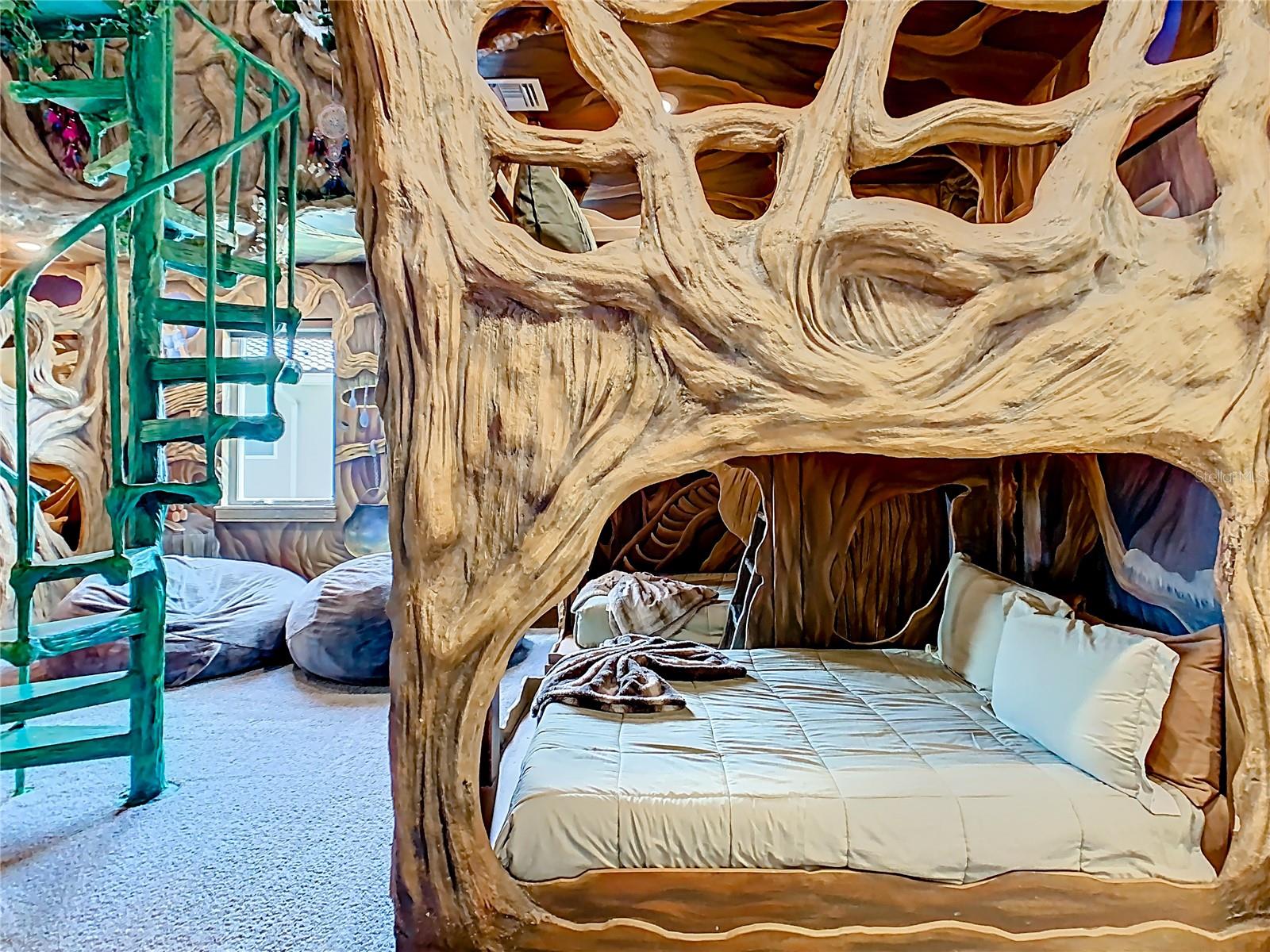 REUNION WEST FAIRWAYS 17 & 18 REP - Residential